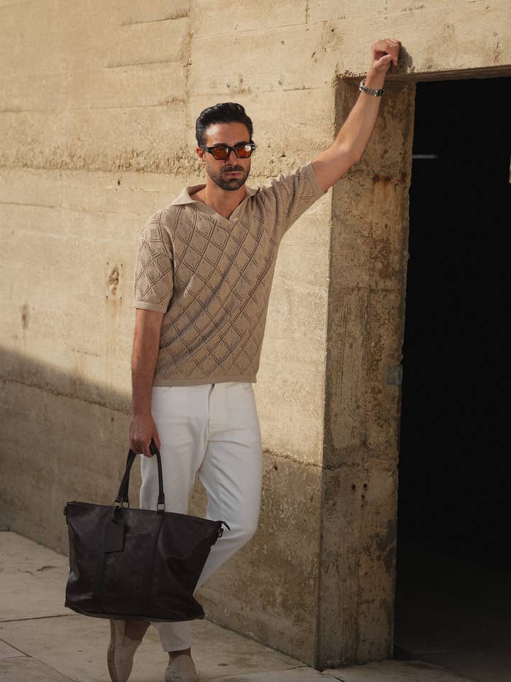 DONATO - Vendita all'ingrosso Polo - Uomo - CAMICIA POLO A COLLO APERTO CON DESIGN GEOMETRICO COLOR TORTORA5