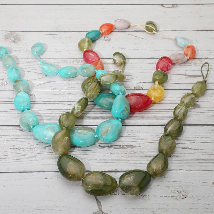 Marmoreret Chunky Pebble Perlekæde Statement Halskæde for engroshandel hos Sensibling Corp.