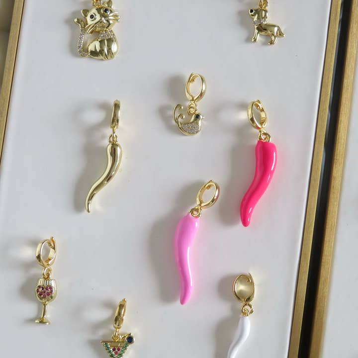 Curated By Suarez - Wholesale Individual Charm/Pendant - Essential Protection - Cornicello Charms with Hinged Clasp3