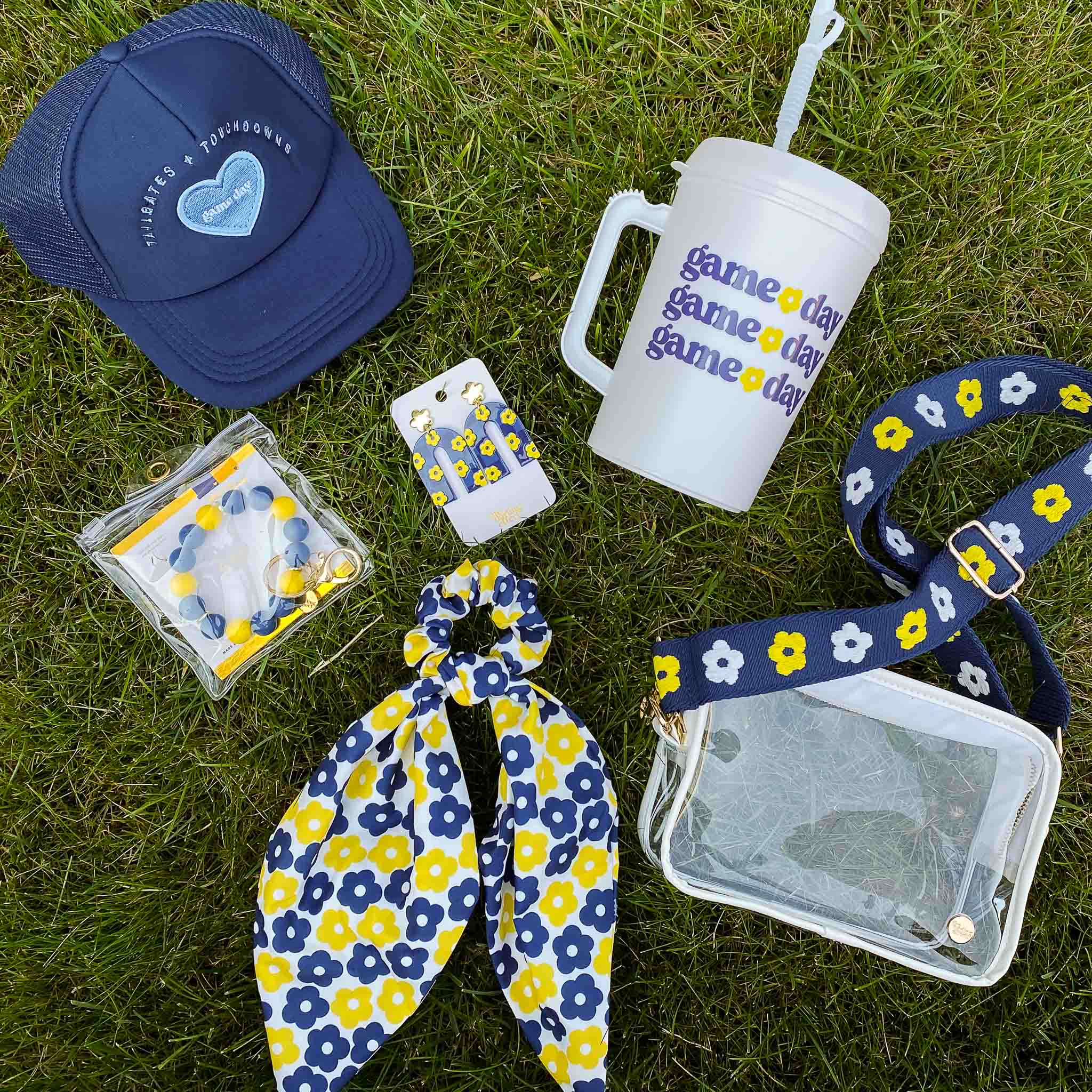 The Darling Effect - Vente Casquette de camionneur – femme - Casquette Game Day Trucker - Navy2