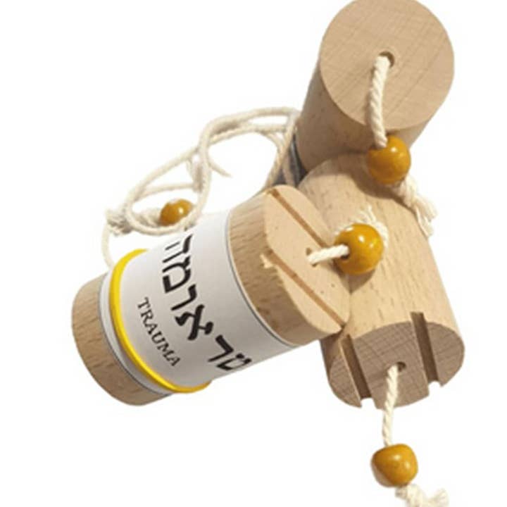 pendulosdemadera.com - Wholesale Meditation Supplies - Hebrew pendulum in beech wood 50x30 balanced3