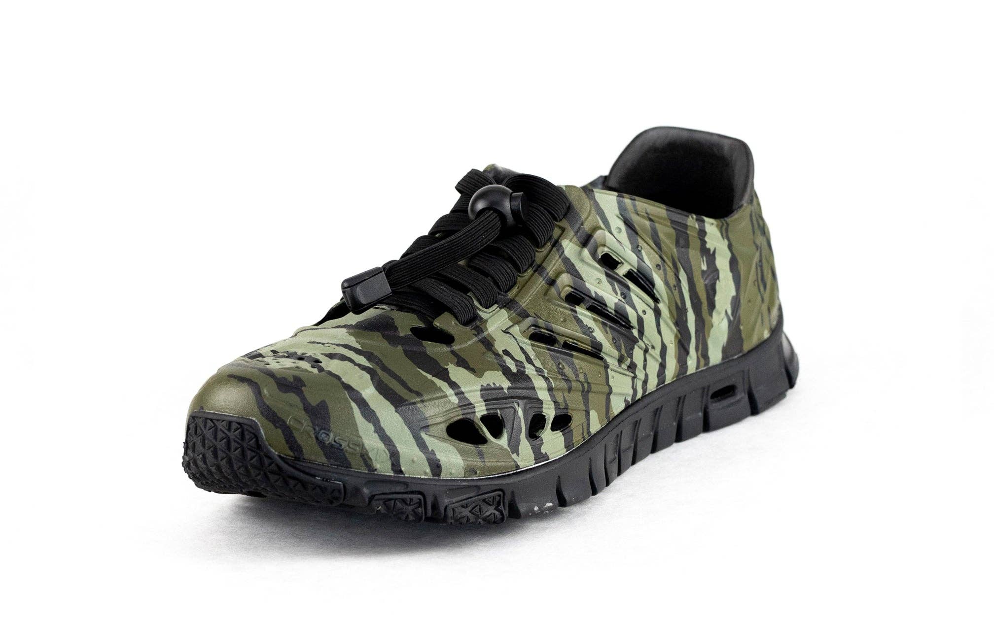 APX Mossy Oak Bottomland Athletic Water Shoes for wholesale on Faire7