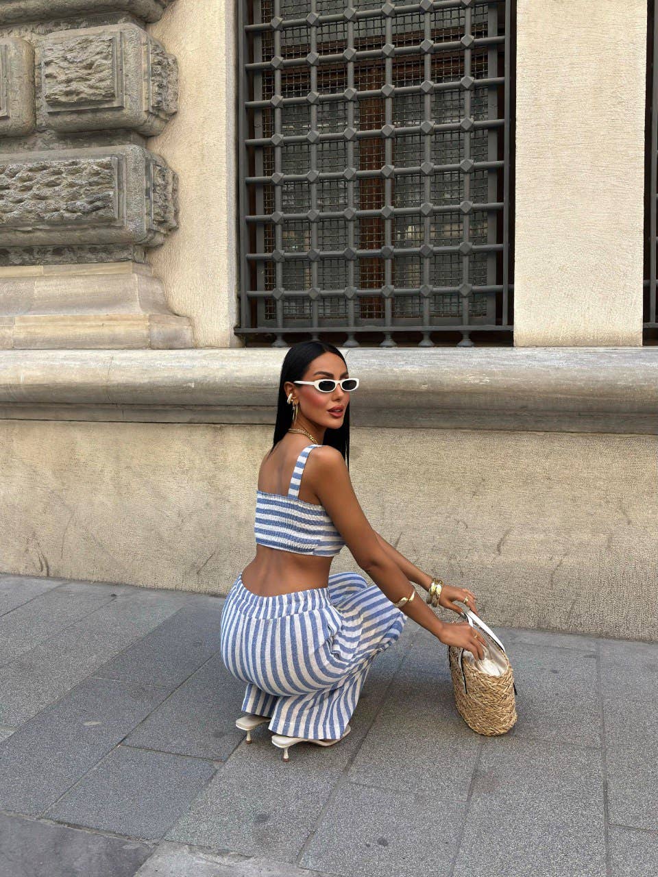 Design company-Fatma Balkir - Vendita all'ingrosso Completo top e pantaloni (NON loungewear) - Donna - Completo in lino - top corto a righe e pantaloni ampi15