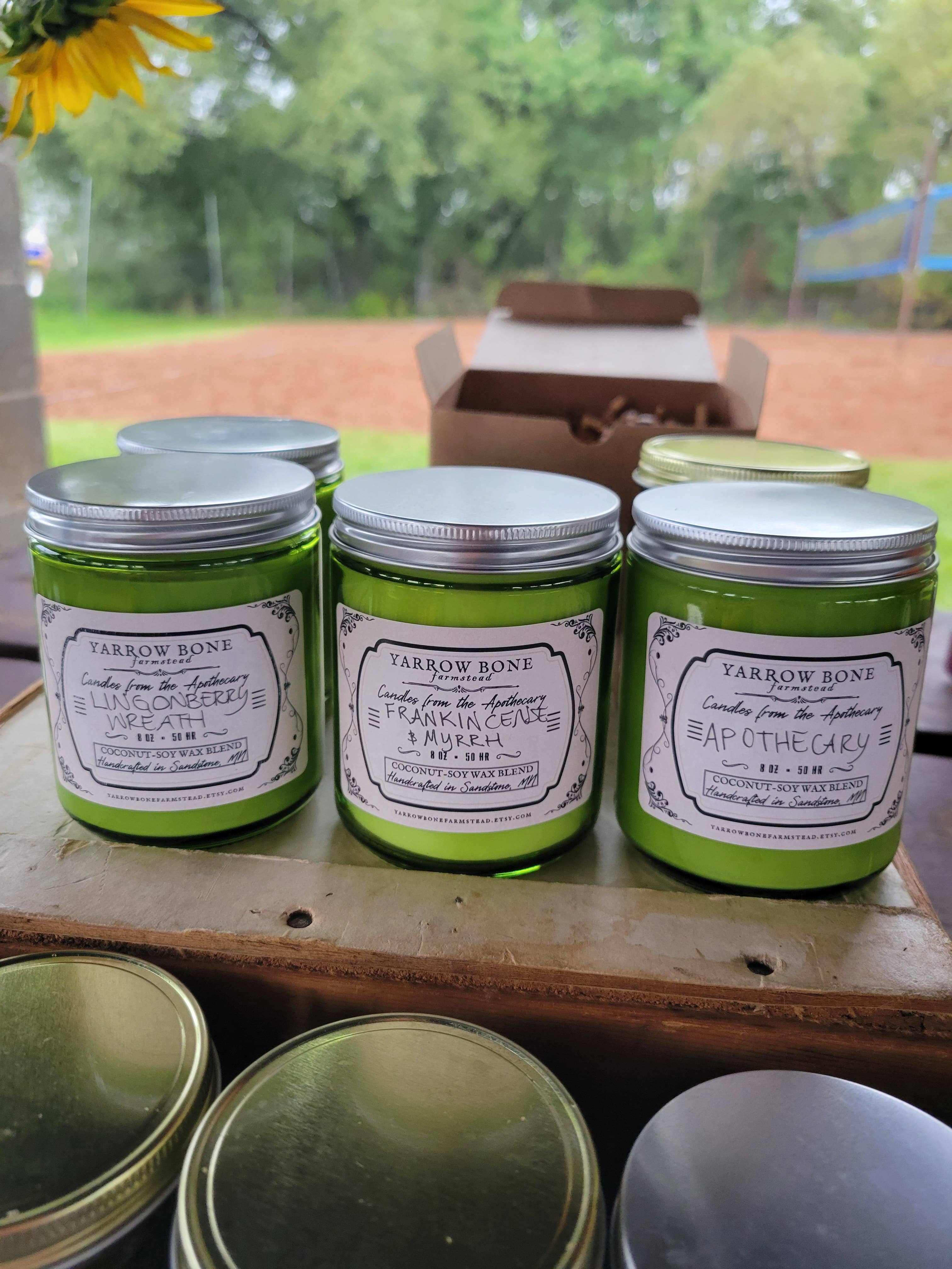 Yarrow Bone Farmstead - Wholesale Jar/Filled Candle - Lingonberry Wreath Holiday Soy-Coconut Green Glass Candle