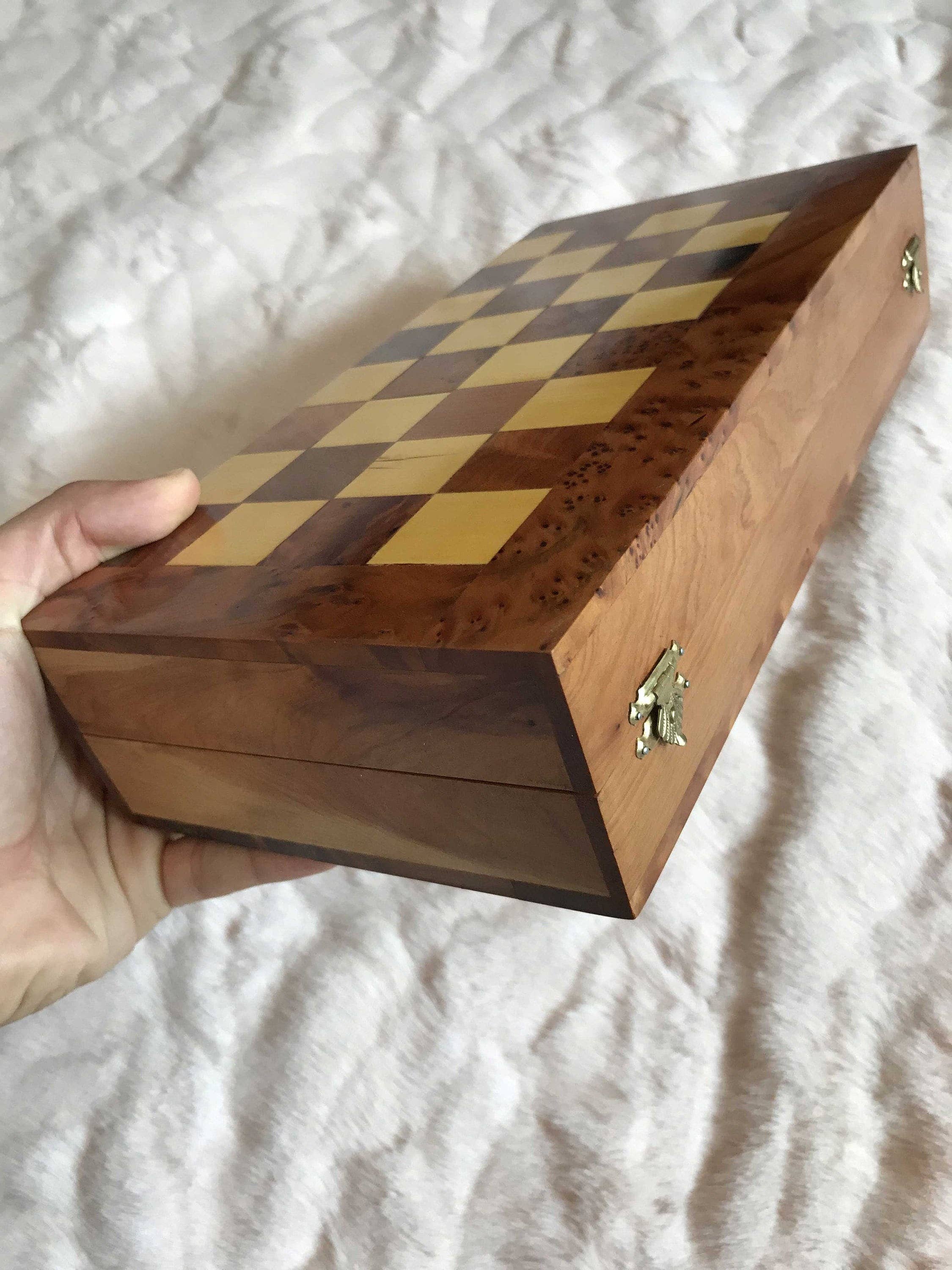 AtlasPerles – wholesale Jewellery box/organiser – Moroccan backgammon and chess set game,handmade chess - backgammon board games,one board multiple games,lemon thuya wooden games6