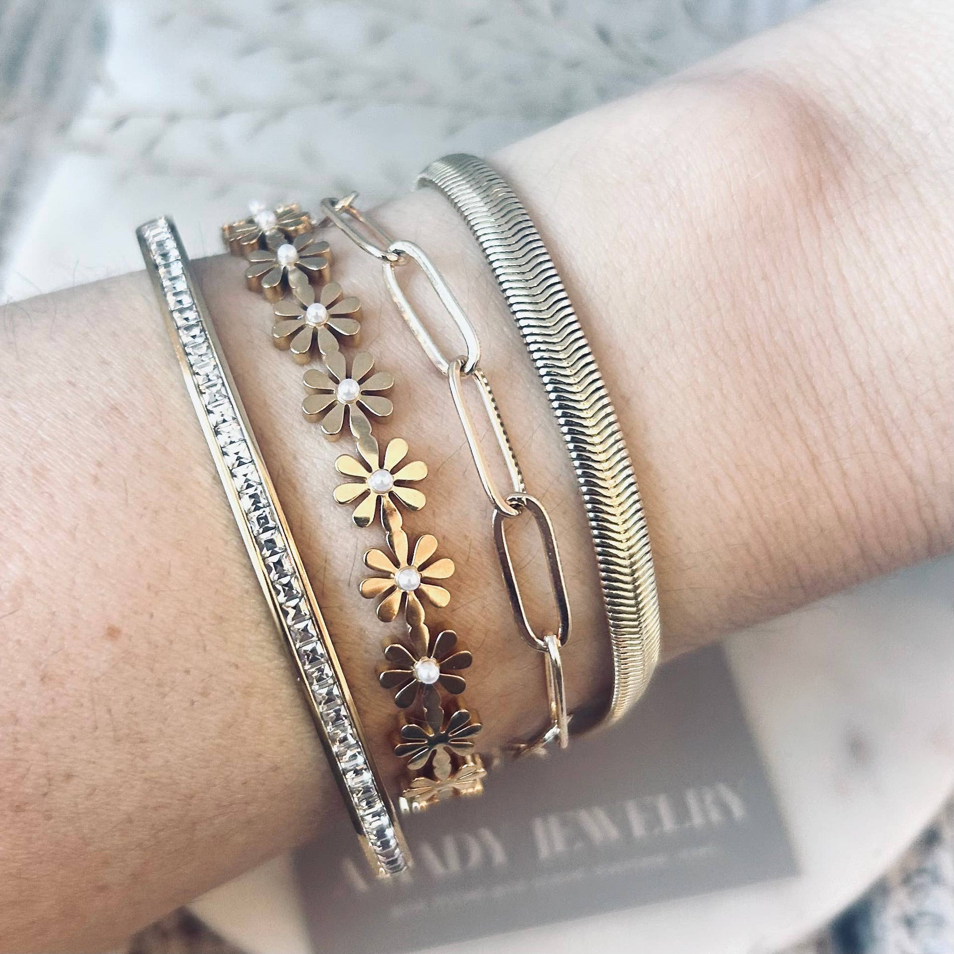 Amady Jewelry - Wholesale Link & Chain Bracelet - Flat Snake Chain Herringbone Bracelet 14K gold filled7