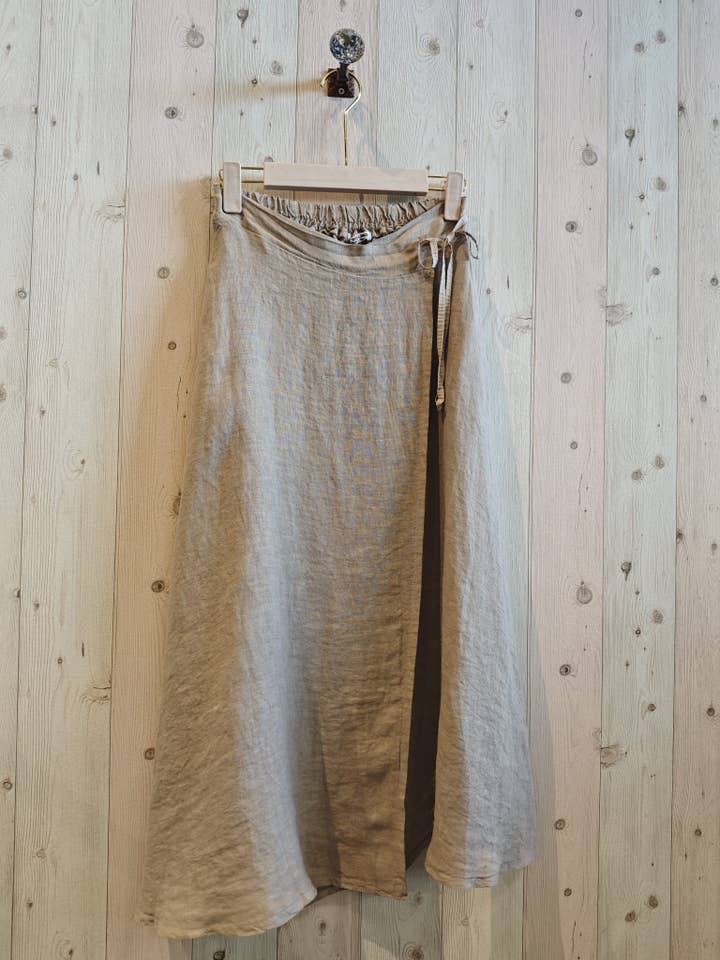 Linen & More - Wholesale Skirt – Women’s - REF 6088 100% LINEN SKIRT1