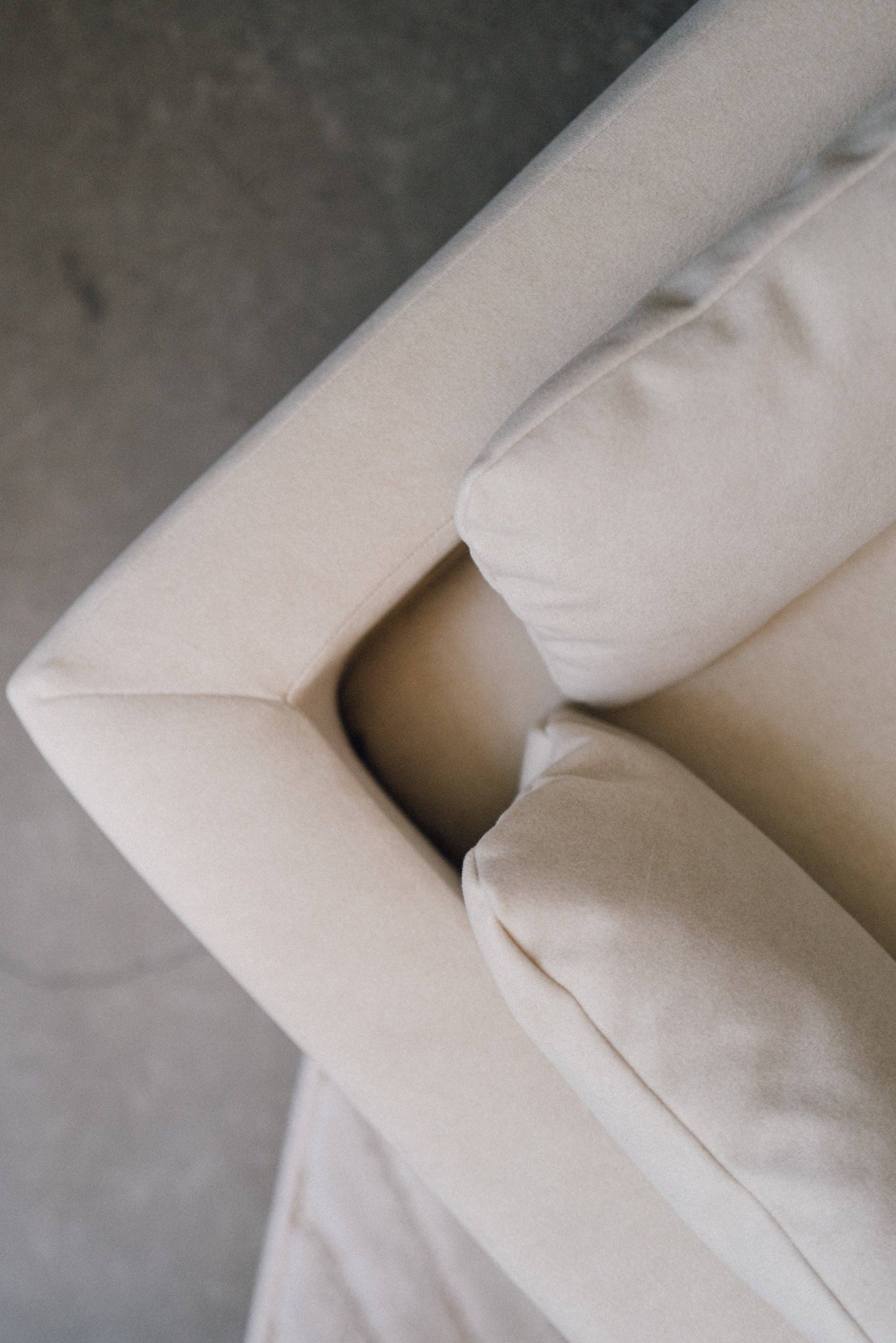 WHISKERHAUS LLC - Wholesale Pet Bed - Cat/Dog - WHISKERHAUS Premium Modern Luxury Cat and Dog Bed - LUXE5