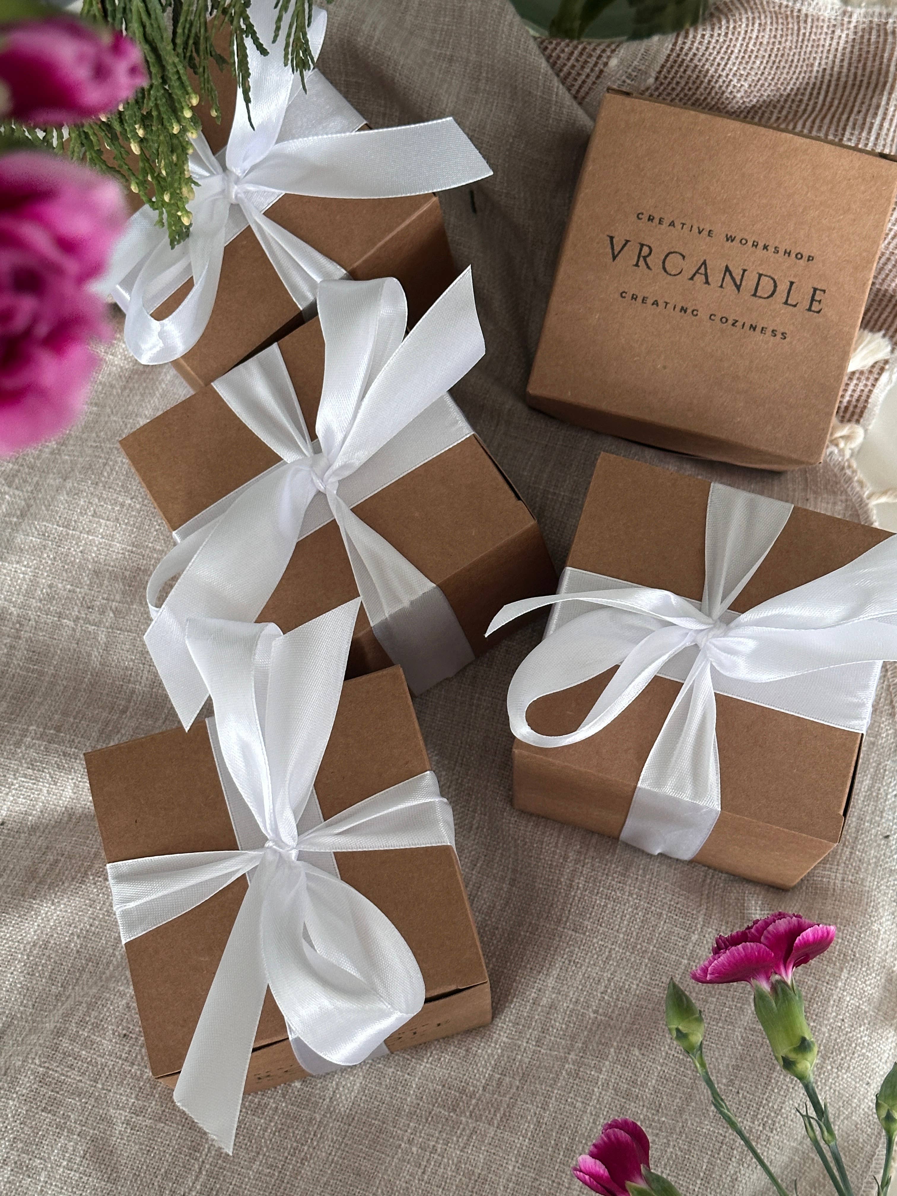 VR.candle - Wholesale Novelty Candle - Christmas Candle | Festive Holiday gift candles From 10 piec1