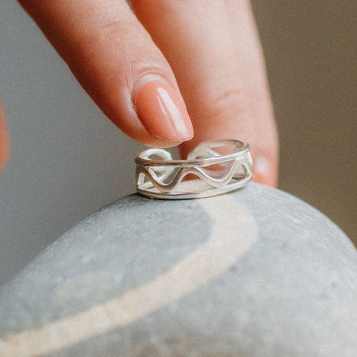 Pineapple Island - Wholesale Band/Stacked Ring - Buyan Wave Adjustable Ring0