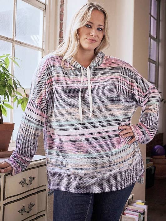 Cheryl top met capuchon MST2220PL-S-PLUS SIZE voor wholesale door Moonshot Clothing