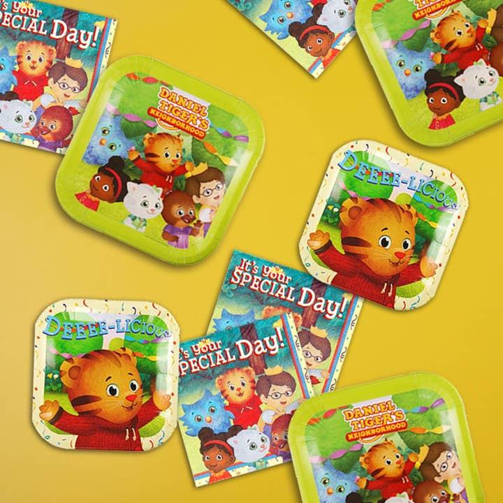 Mighty Mojo Toys - Wholesale Disposable Tableware Pack - Daniel Tiger's Neighborhood Party-In-A-Box - 61 Pieces Party4