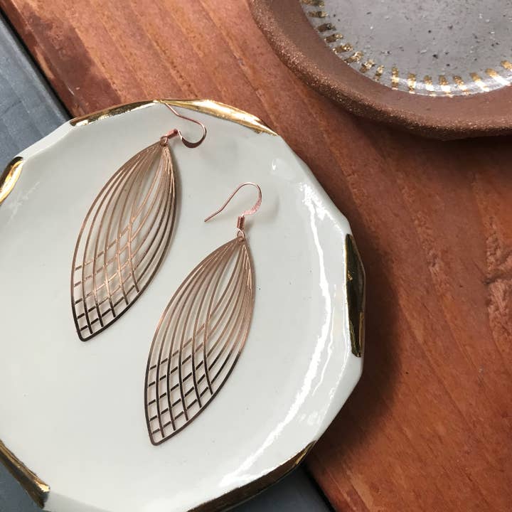 Dear Darlington - Wholesale Dangle Earrings - Lace Leaf Earrings5