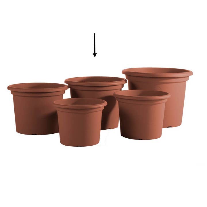 Plastic Planter - Earth Friendly light weight sustainale for wholesale by Alfresco Home