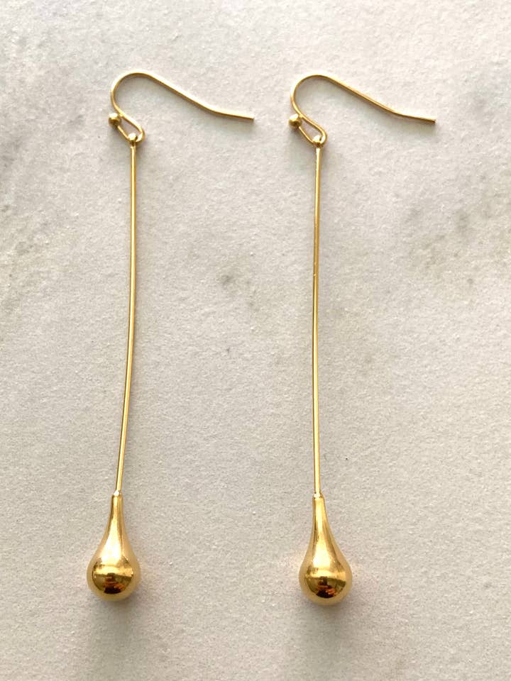 Orecchini impermeabili Equilibrium in acciaio inossidabile per la vendita all'ingrosso da parte di Cassette Barcelona