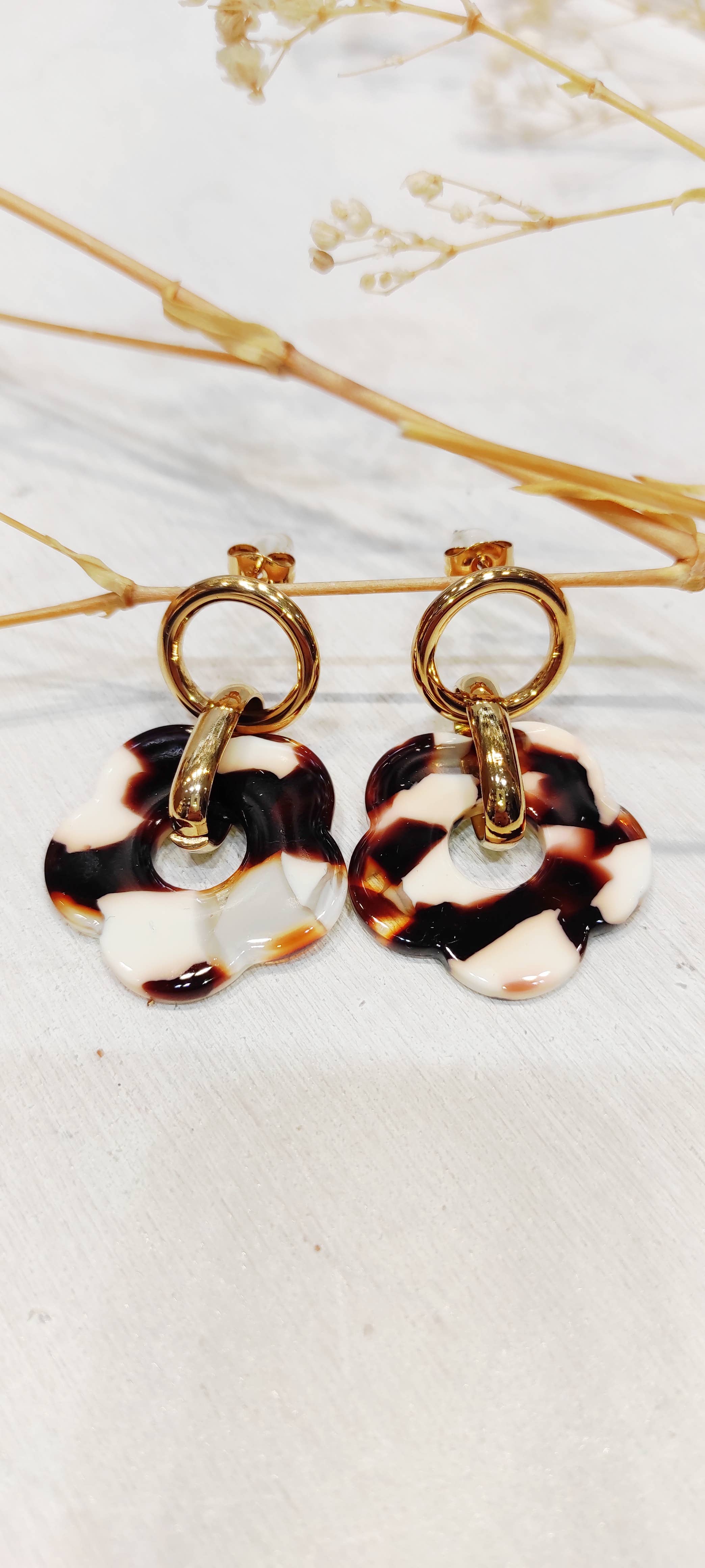 LOLO & YAYA - Vente Boucles d'oreilles pendantes - Boucles D’Oreilles Fleurs Acrylique Candida2