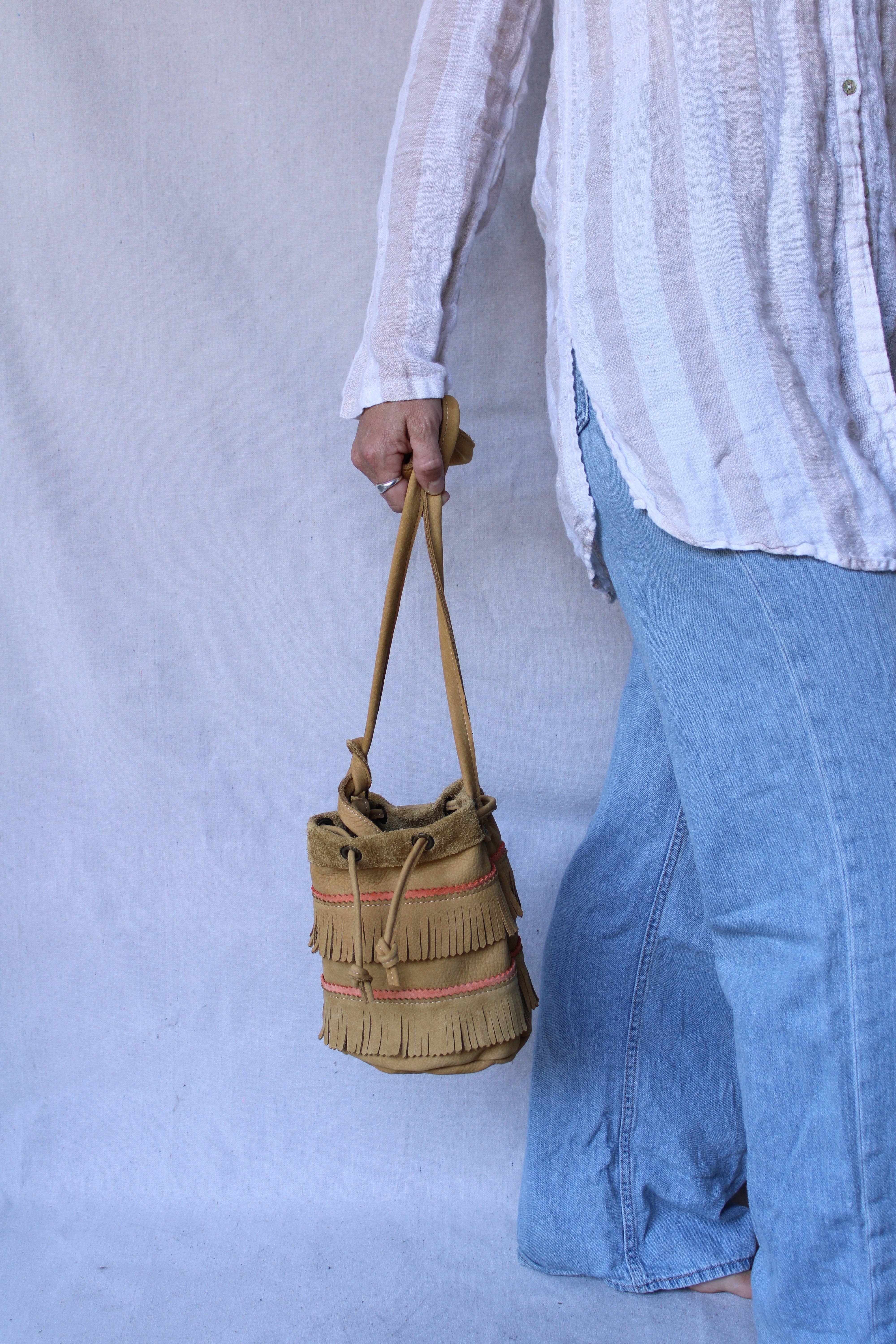 Olive n' Suede - Wholesale Crossbody Bag - Women's - Mini Bucket Tote with Fringe10
