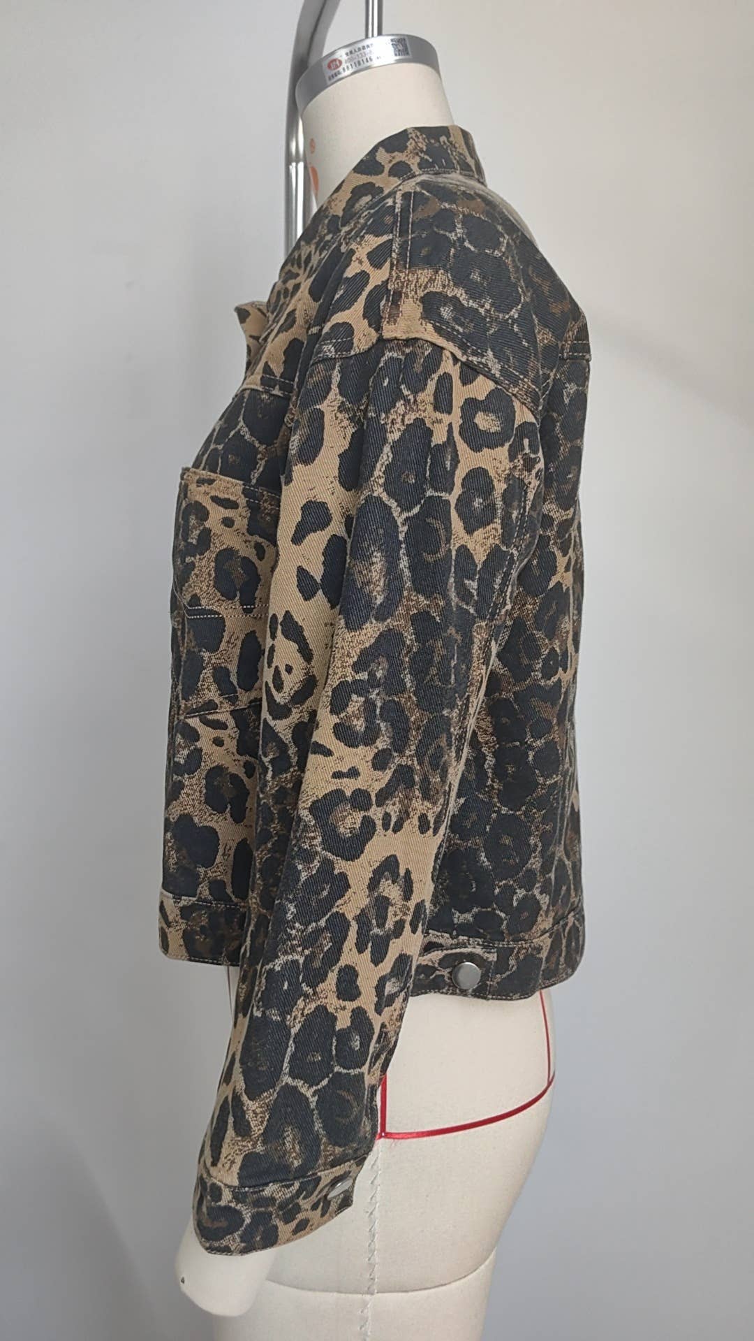 Lily Clothing - Wholesale Denim Jacket - Women's - WASHED FASHION LEOPARD PRINT DENIM JACKET12