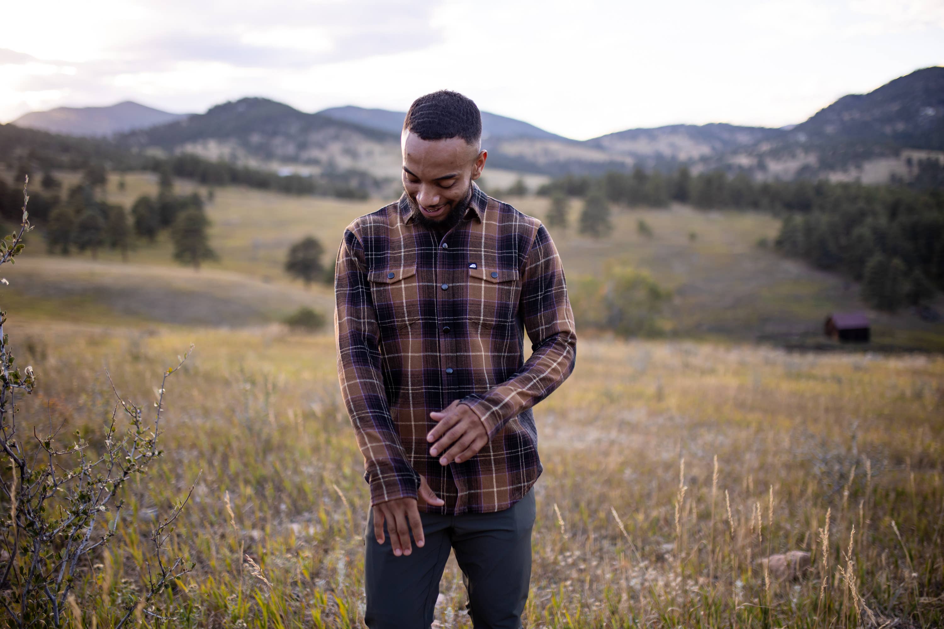 Belong Designs - Wholesale Button Down Shirt - Men's - Men's Deadline Tek Flannel (Restock Coming soon, 12/10)51