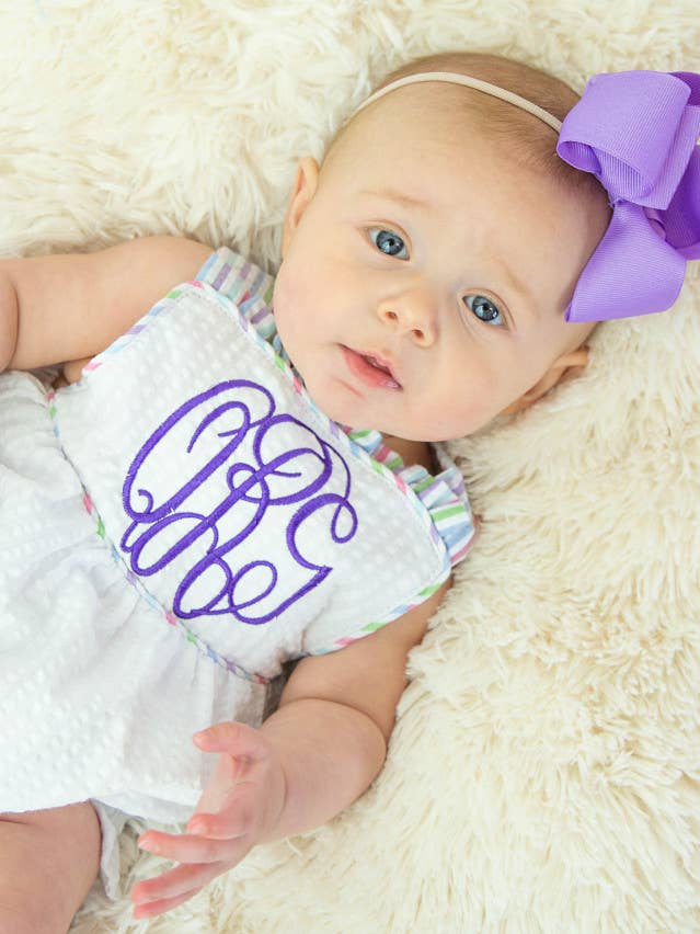 Seersucker Sun Bubble für Mädchen, Weiß mit mehrfarbigem Rand für den Großhandel von Love That Cotton