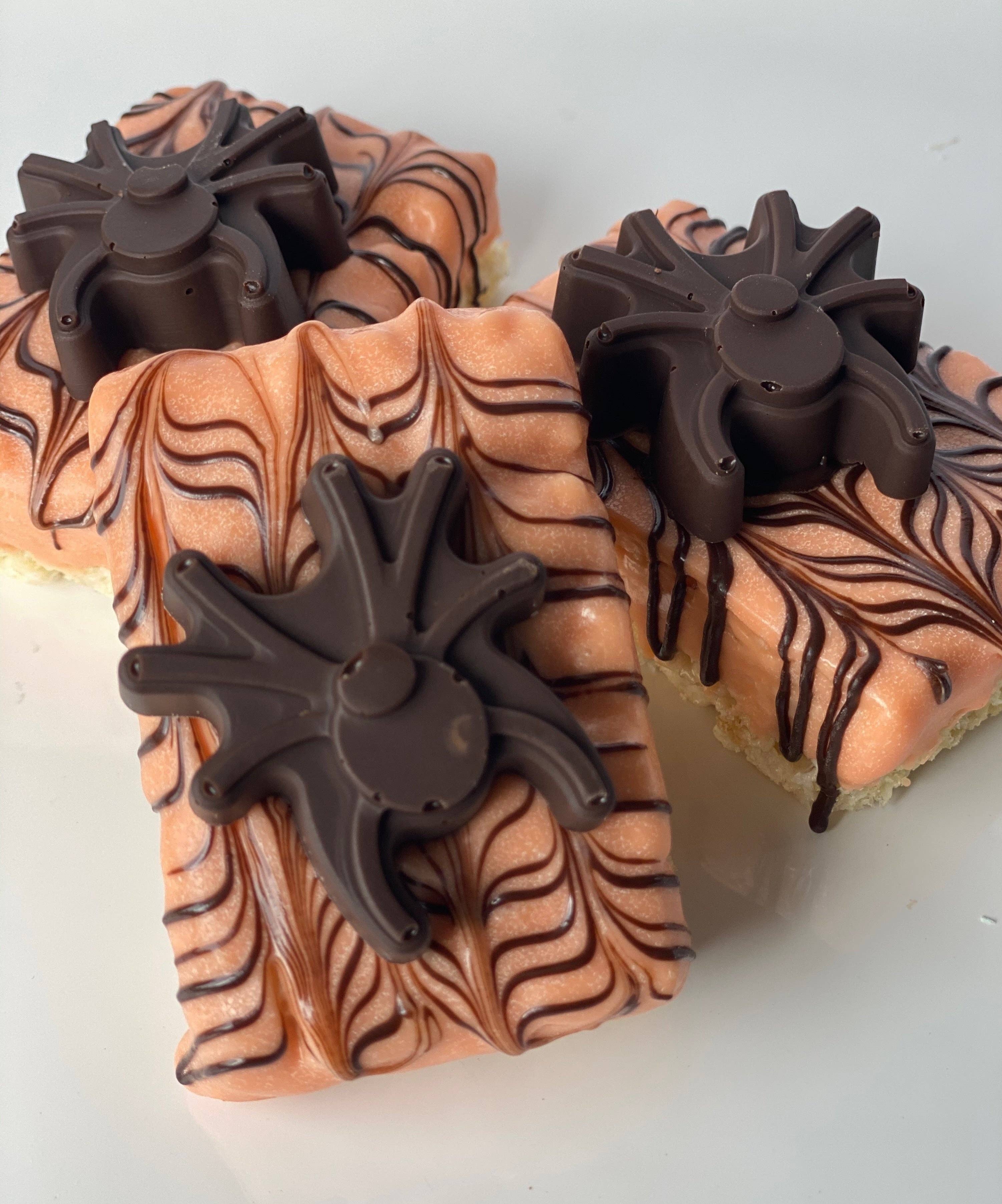 Chocolates Unlimited by Denise - Wholesale Chocolate Covered Sweets - Spider Rice Crispy Treats0