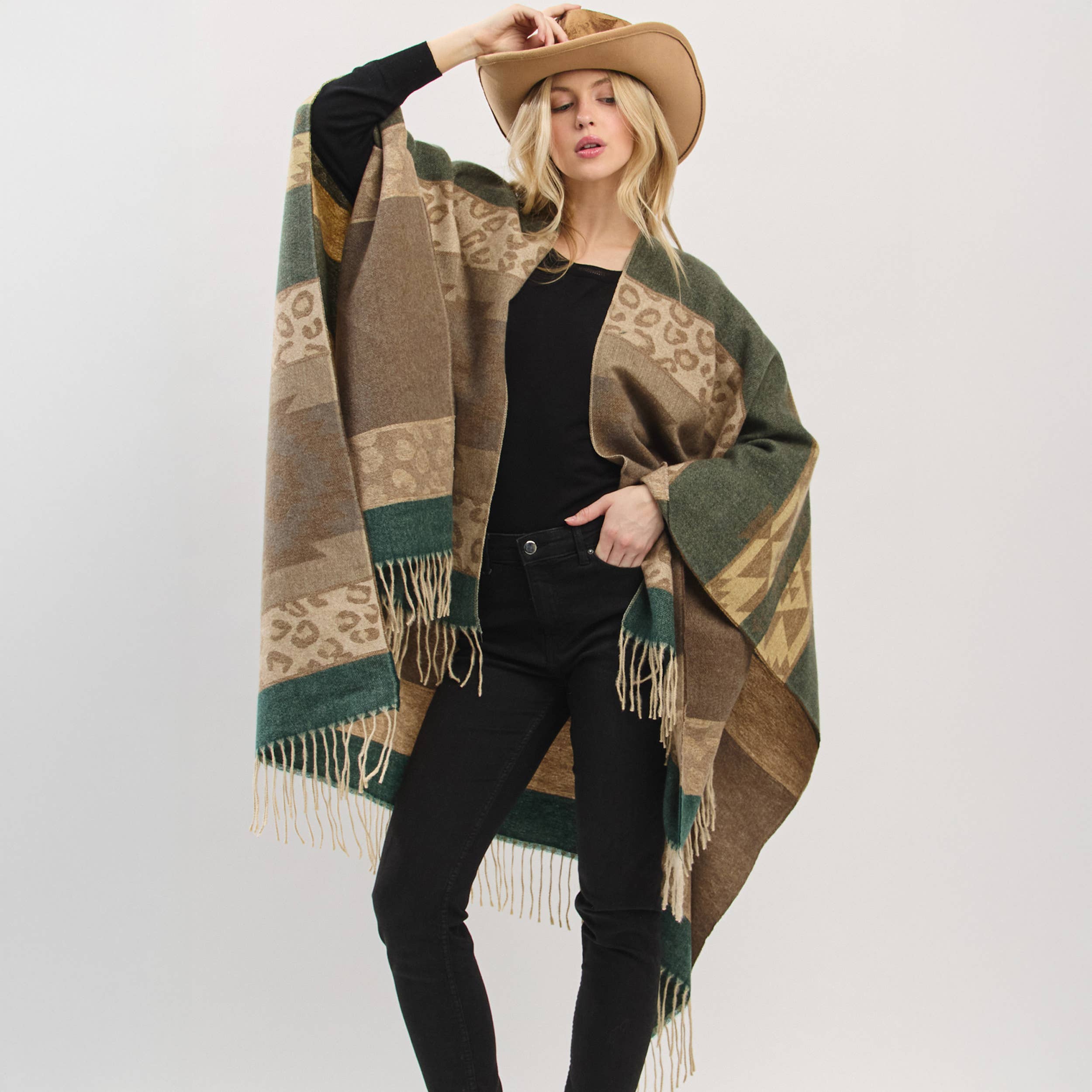 Hana – wholesale Kimono – Women's – Aztec Leopard Pattern Western Style Fringe Ruana8