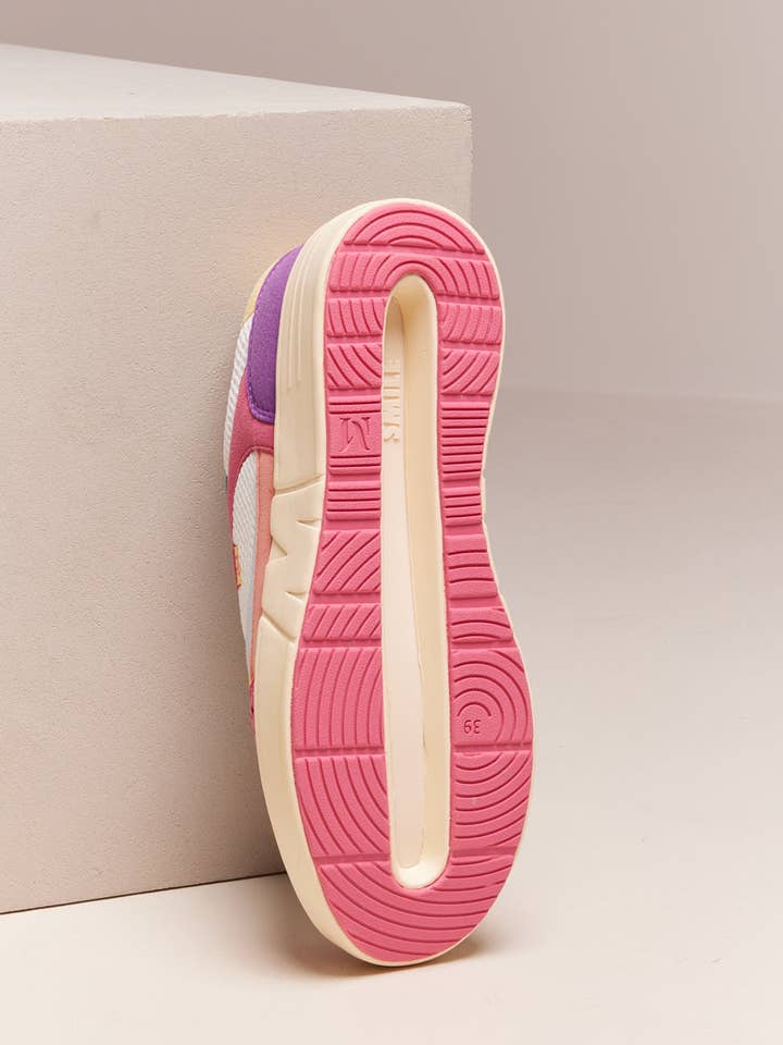 ODAJE - Wholesale Lifestyle Sneakers - Women's - Aimée low-top sneakers - Duck white pink