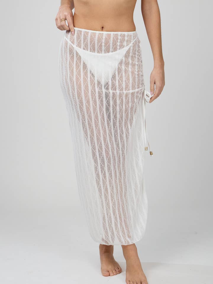 Jupe longue de plage fendue – Collection minimal chic for wholesale by HIBIKINI