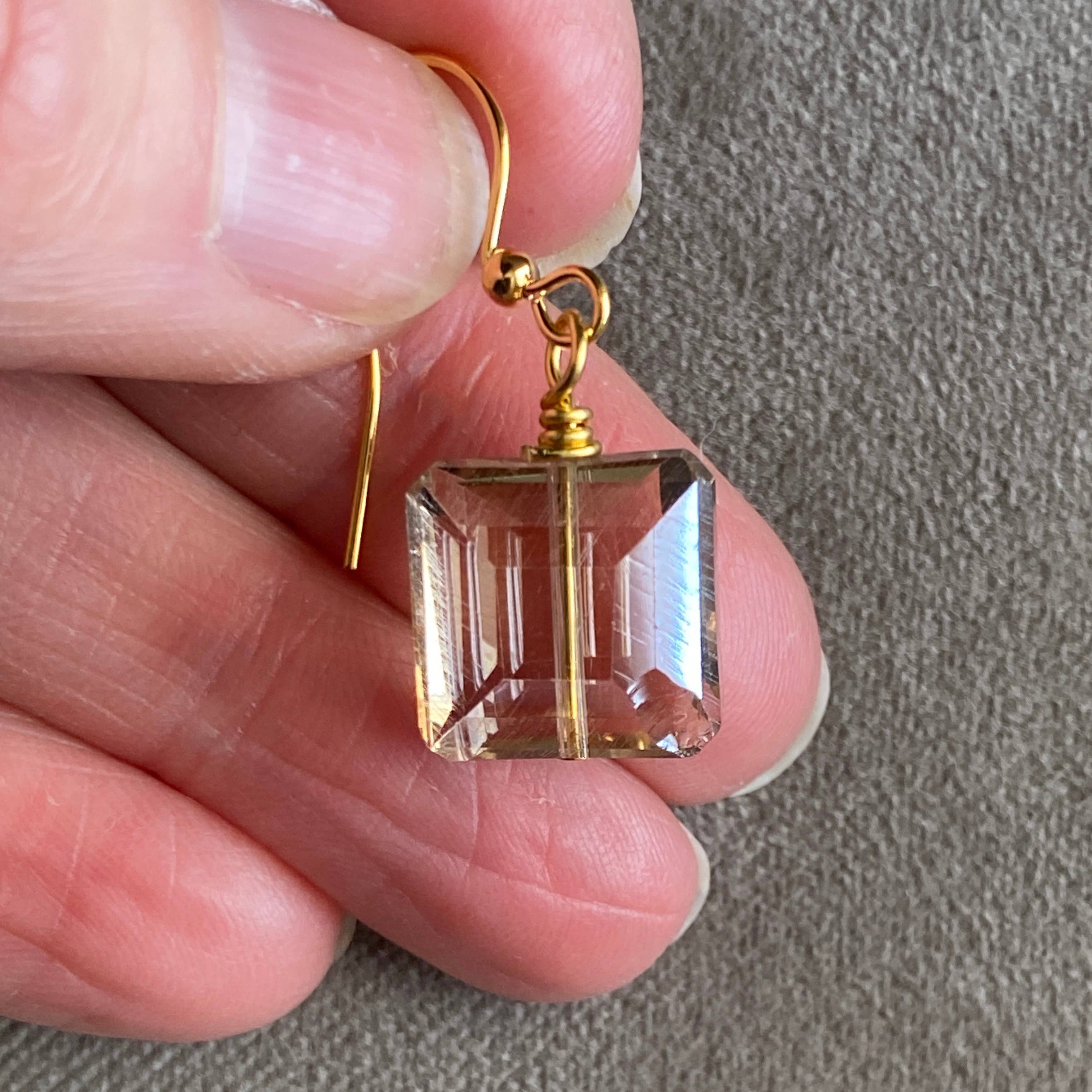 Marble Designs Jewelry - Wholesale Dangle Earrings - Crystal Earrings Gold Champagne Silver Elegant2