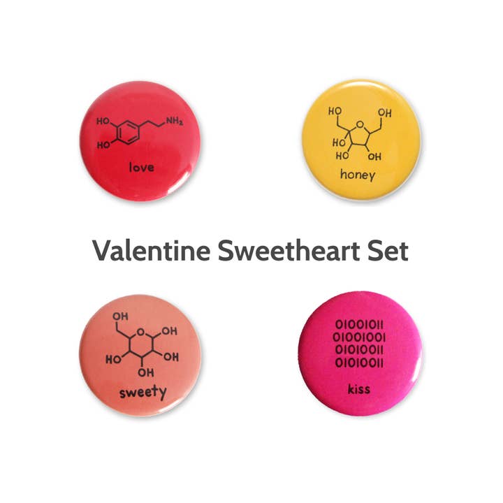 Ensemble de boutons Chérie pour la vente par The Chemist Tree