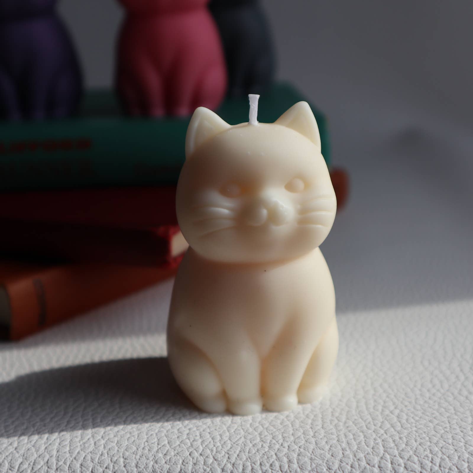 Drop Dead Candles - Wholesale Novelty Candle - Cute Cat Candle1