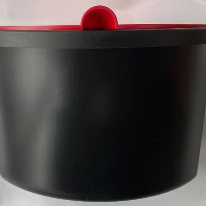 Salzmann Restwaren GmbH - Wholesale Trashcan/Trash Bin - Helit waste bin plastic black with red swing lid1