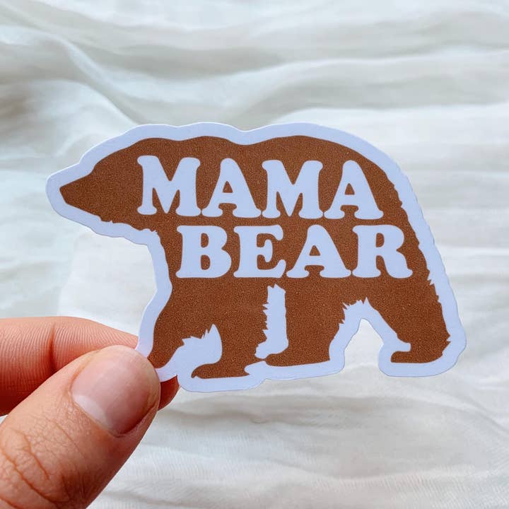 Autocollant étanche Mama Bear pour la fête des mères pour la vente par Tiny Acres Co