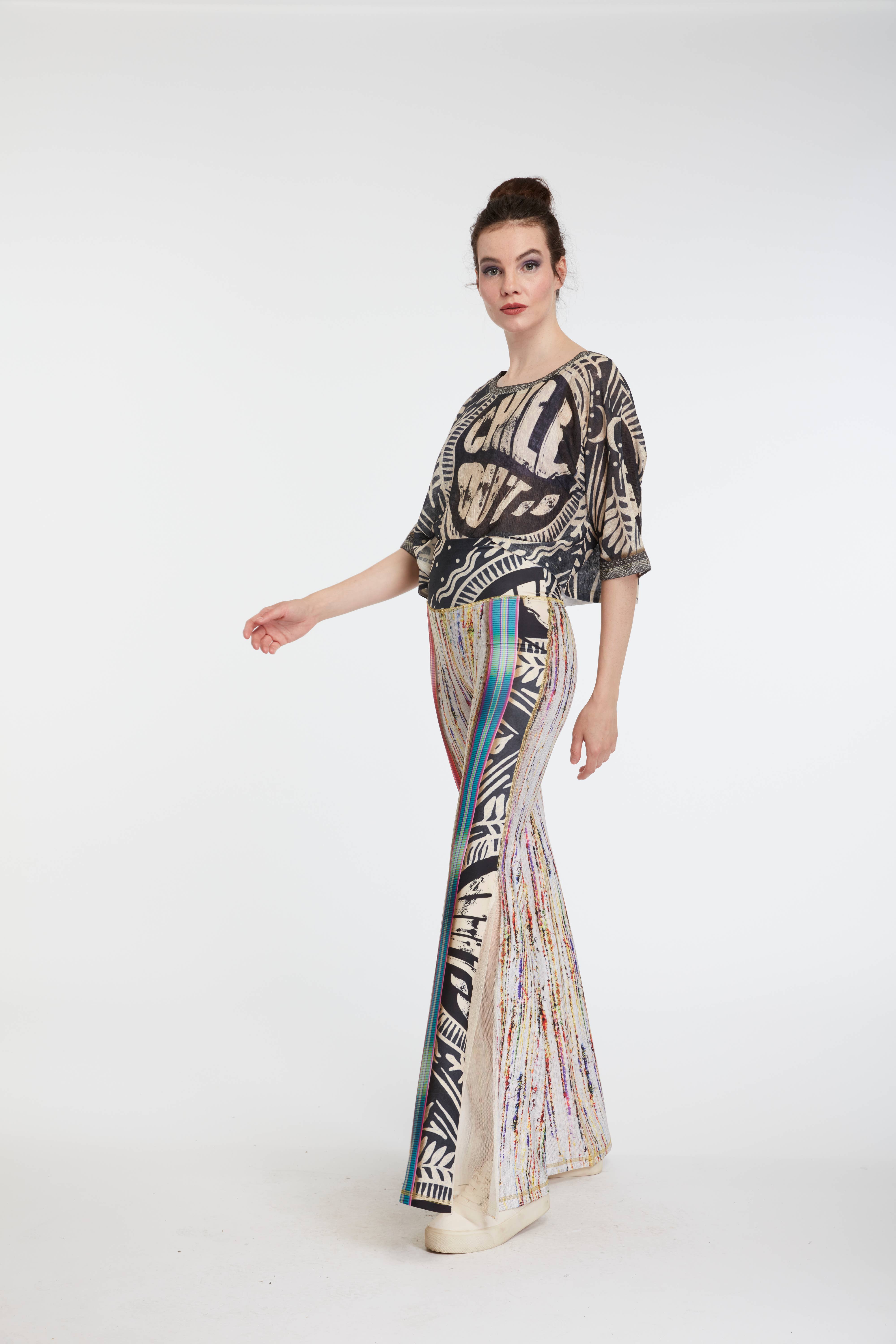 IPNG Design - Vendita all'ingrosso Camicetta - Donna - Blusa T Mini Nera - Red Hot2