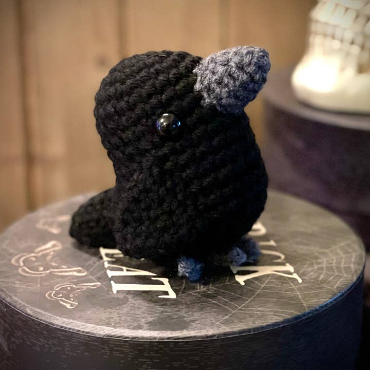 TOMOPOD LLC - Vente Décorations de table - Corbeau en peluche au crochet, cadeau gothique pour la fête des pères, décoration d'intérieur