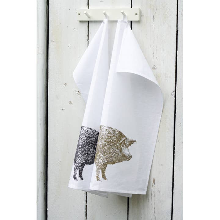 Woolly pig tea towel for wholesale by Frohstoff Meike Marie Buchholz