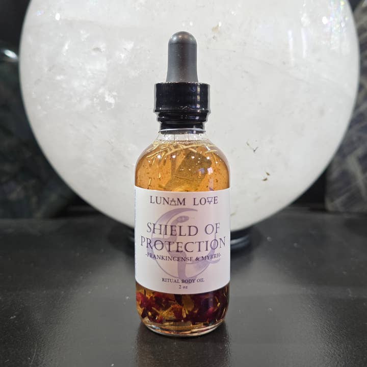 Shield of Protection Ritual Body Oil for wholesale by Lunam Love