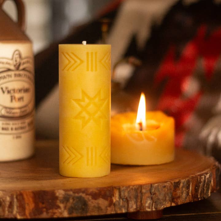 The Ramblin' Bee - Vente Bougies piliers - Pilier en cire d'abeille folklorique