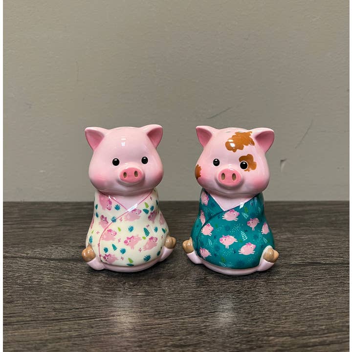Streamline - Wholesale Salt & Pepper Shaker Set - Pigs in a Blanket Salt & Pepper Set