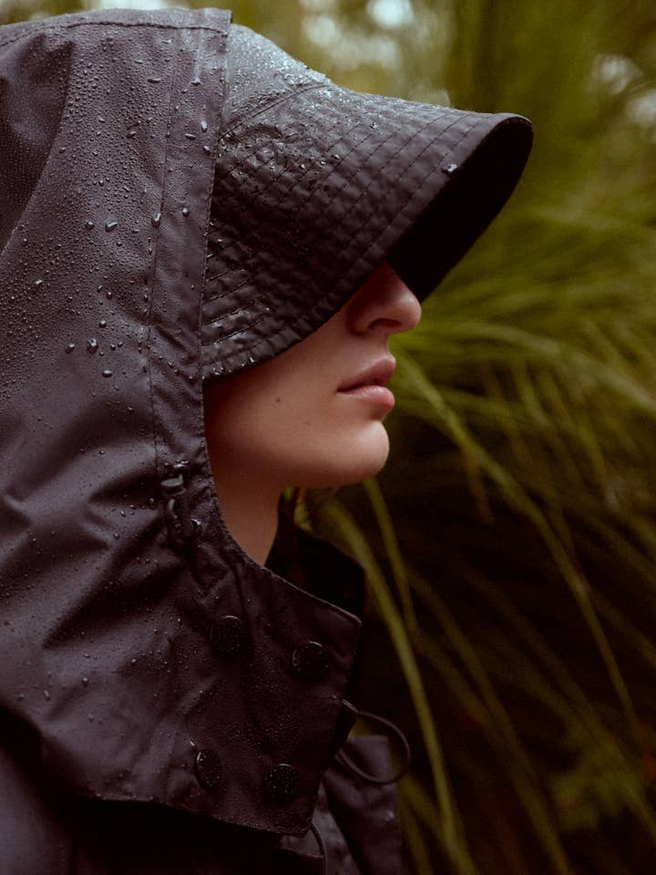 REVERSIBLE RECYCLED BUCKET HAT - BLACK for wholesale by PAQME