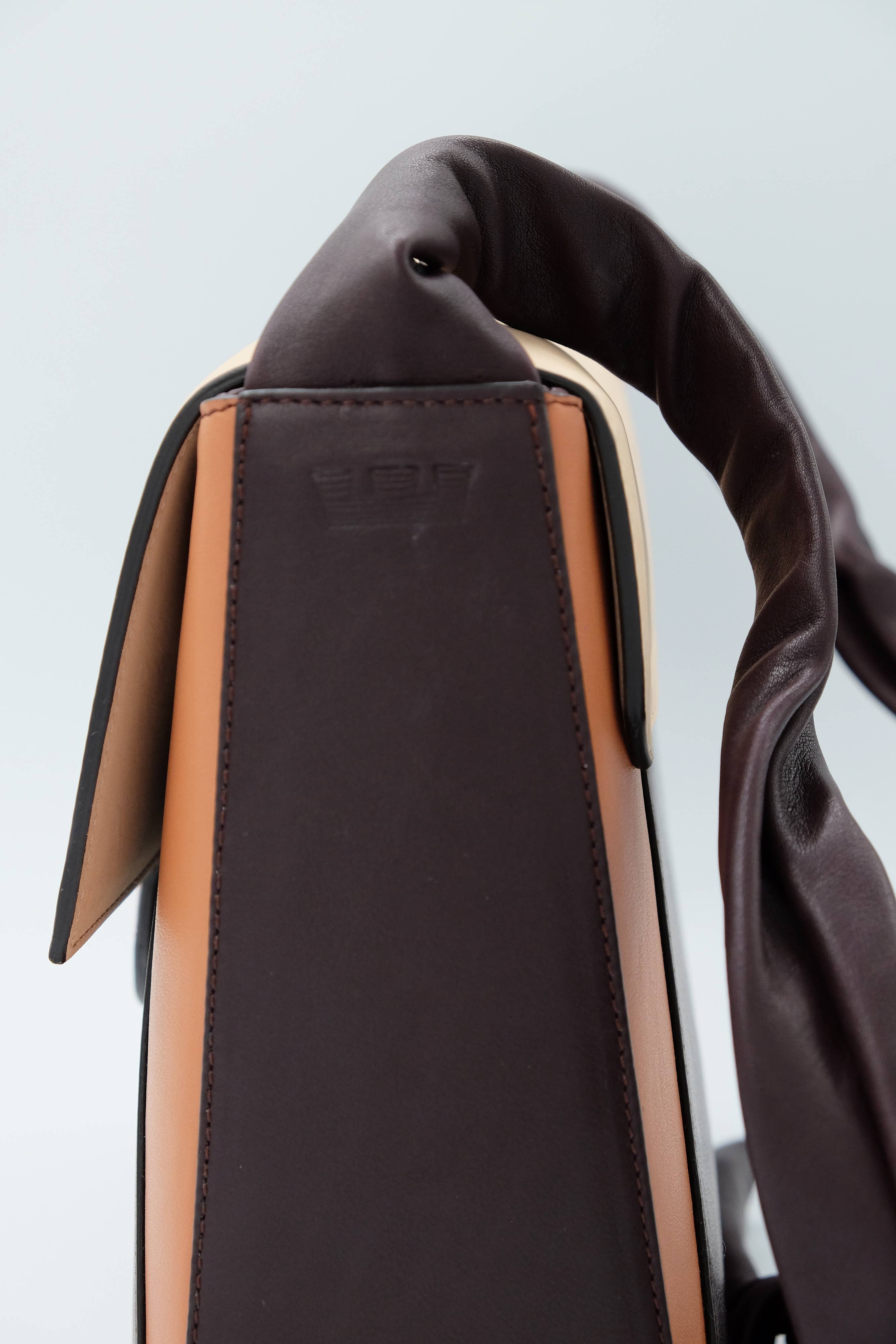 DeRosis - Venta al por mayor Bolso con correa - Mujer - Bolso Valentina de piel de becerro suave7