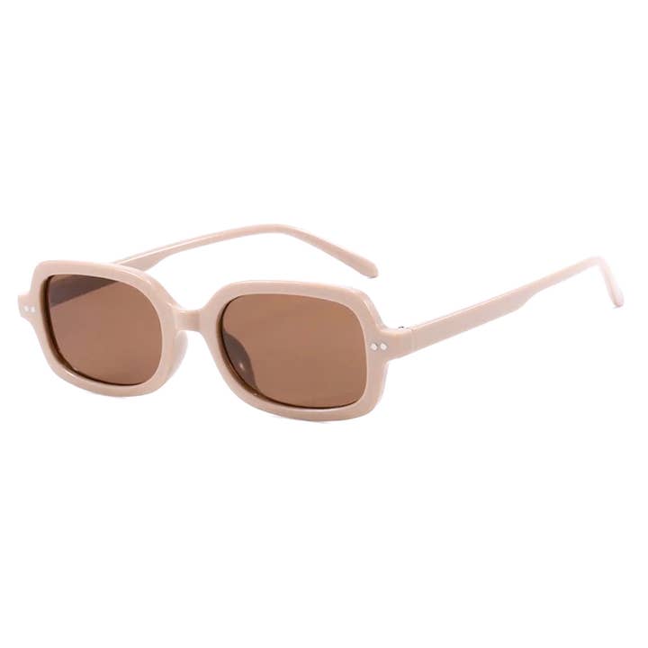 Pretty Simple - Wholesale Sunglasses - Women's - Sheila Retro Oval Sunglasses Wholesale