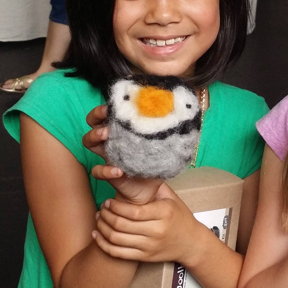 Woolbuddy - Wholesale DIY Craft Kit - Needle Felting Kit – DIY penguin craft kit for beginners3