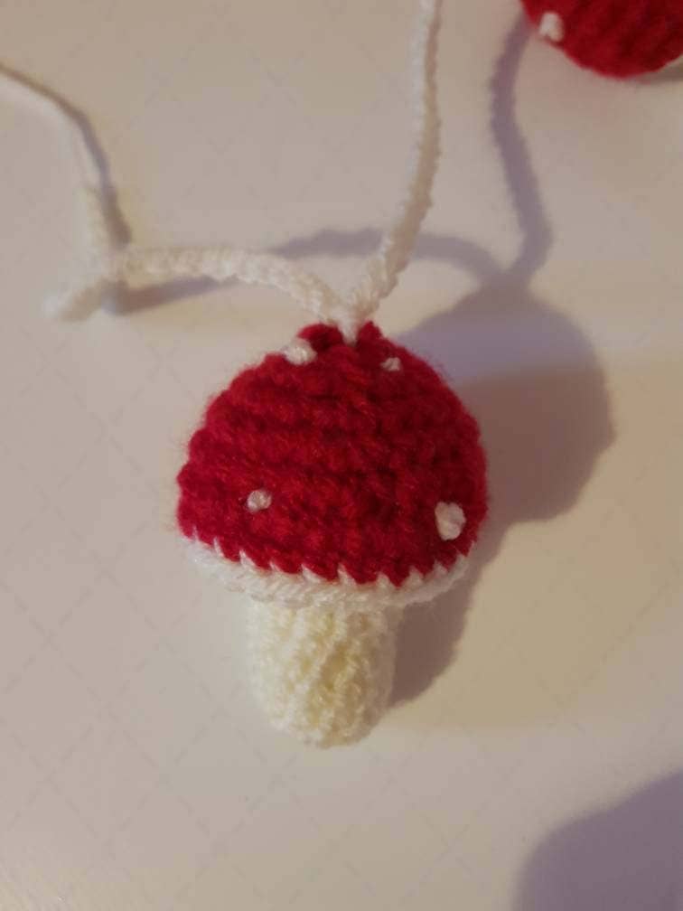 TOMOPOD LLC - Wholesale Bunting/Garland - Crochet Toadstool Garland, Mushroom Garland Woodland Bunting7