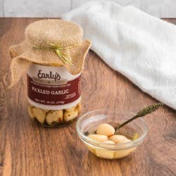 Early's Honey Stand - Wholesale Pickled Vegetables - Pickled Garlic1