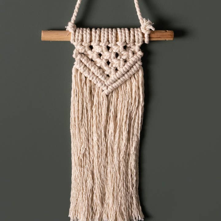 Made Market Co. - Wholesale Tapestry/Textiel - Kleine macrame-wandopknoping