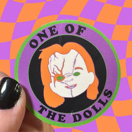 Chucky sticker „One of the Dolls” voor wholesale door Camp Queer Creative Co.