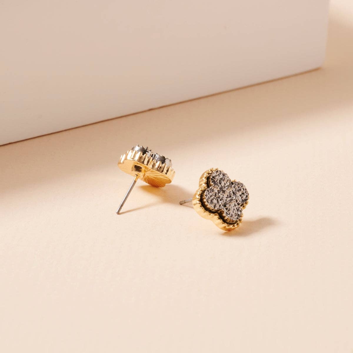 Frem - Wholesale Stud/Post Earrings - Mini Druzy Flower Stud Earrings15