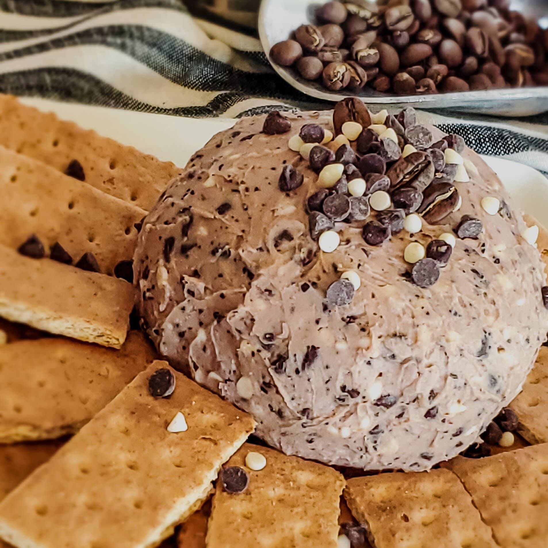 Savvy Gourmand - Wholesale Dip - Triple Chocolate Espresso Cheeseball or Pie1