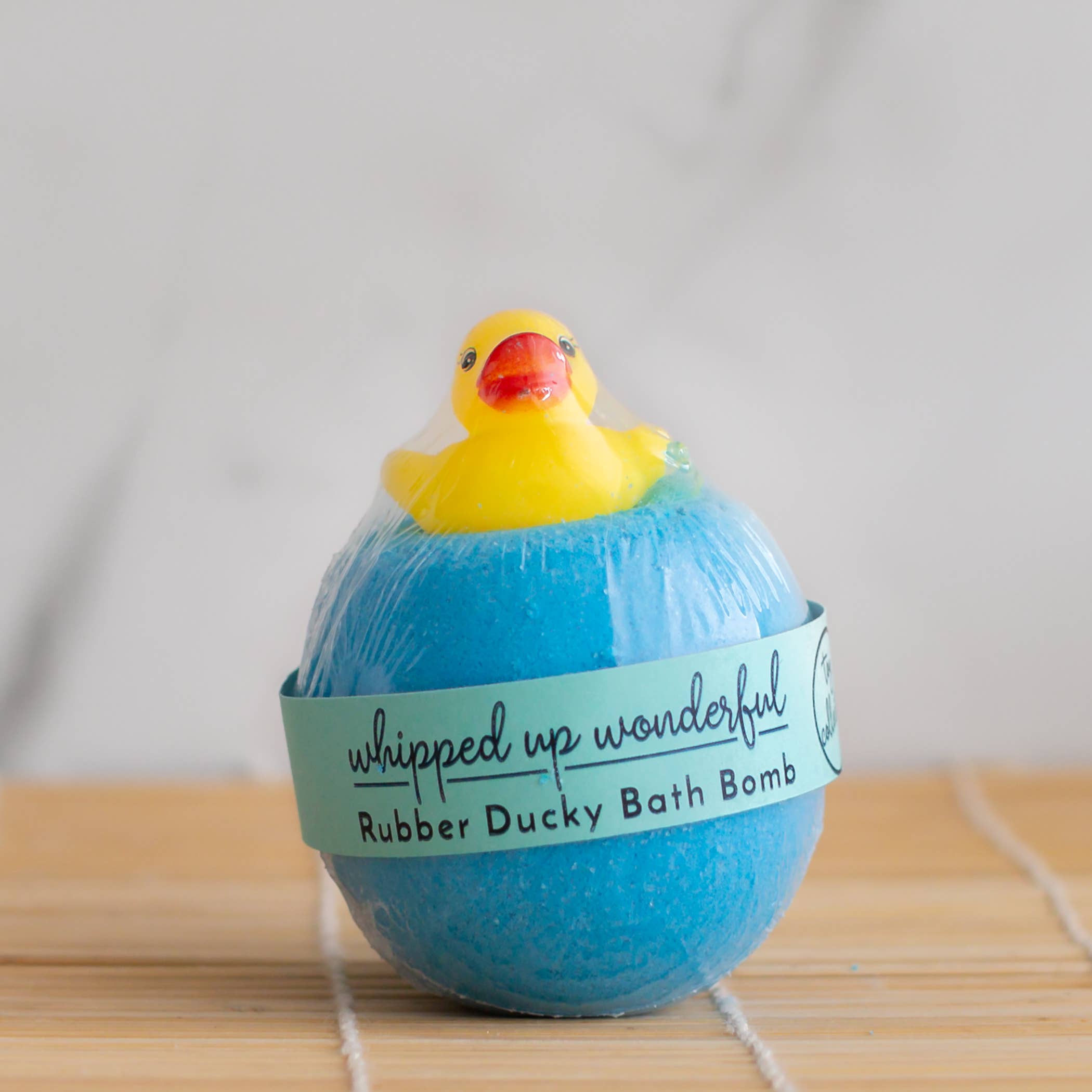 Whipped Up Wonderful – wholesale Badbomb/fizz – Gummi Ducky bad Bomb - Toy Collection1